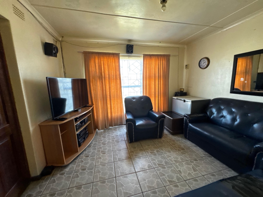 3 Bedroom Property for Sale in Stratford Green Western Cape